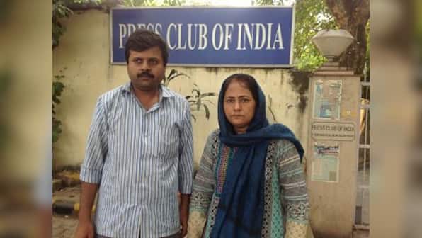 Press club dharna: Pakistani couple seek asylum in Delhi