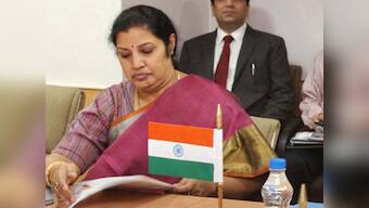 Telangana row: Union Ministers ask PM to accept resignations