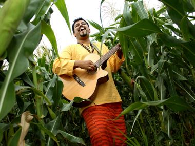 Fans are an investment which require no money at all: Raghu Dixit Fans are an investment which require no money at all: Raghu Dixit