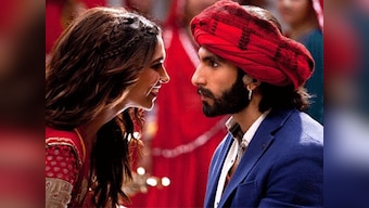 Learn new Garba moves from Deepika's Nagada Sang Dhol Baaje