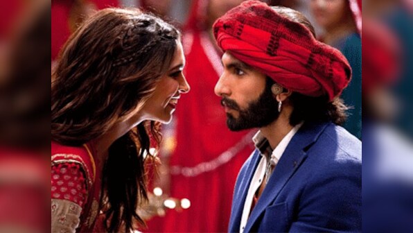 Learn new Garba moves from Deepika's Nagada Sang Dhol Baaje