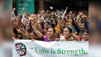 Seemandhra Congress leaders want high level panel to visit Andhra