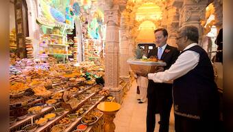 Photos: David Cameron and wife Samantha celebrate Diwali in London 