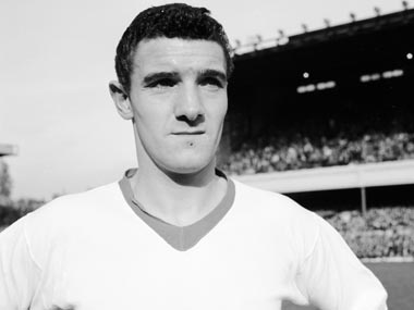Former Man Utd captain and Munich survivor Bill Foulkes dies Former Man Utd captain and Munich survivor Bill Foulkes dies