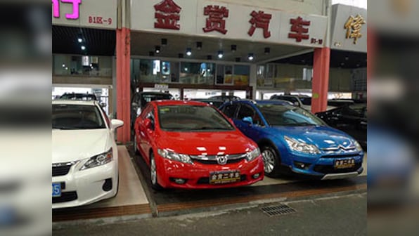 Auto sales boom spawns used car market in China