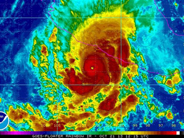 Cyclone Sonia poses flood threat in Mexico Cyclone Sonia poses flood threat in Mexico