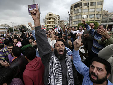 Kerry: Muslim Brotherhood 'stole' Egypt revolution  Kerry: Muslim Brotherhood 'stole' Egypt revolution