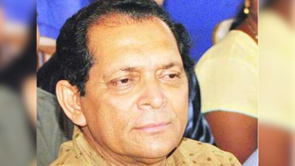 Goa MP tosses bouquet at function, says he deserves bigger one