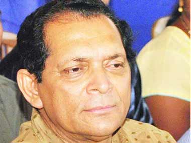 Goa MP tosses bouquet at function, says he deserves bigger one Goa MP tosses bouquet at function, says he deserves bigger one