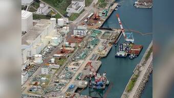 Workers to remove radioactive rods from Fukushima nuclear plant