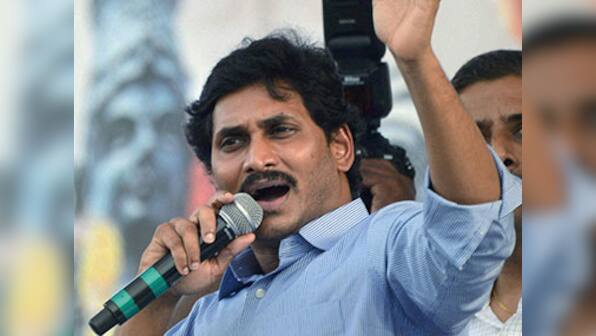 Jagan Reddy meets Rajnath, seeks support against Telangana – Firstpost