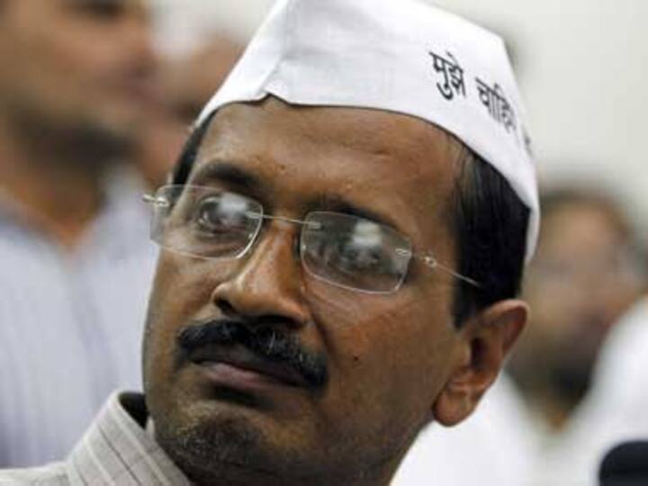 Despite AAP's tall claims, Kejriwal on a slippery slope against Dikshit