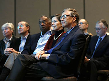 Bill Gates chokes up at Steve Ballmer's shareholder goodbye Bill Gates chokes up at Steve Ballmer's shareholder goodbye