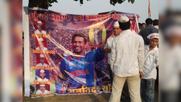 Video: Frenzy outside Wankhede as Mumbai bids Sachin farewell