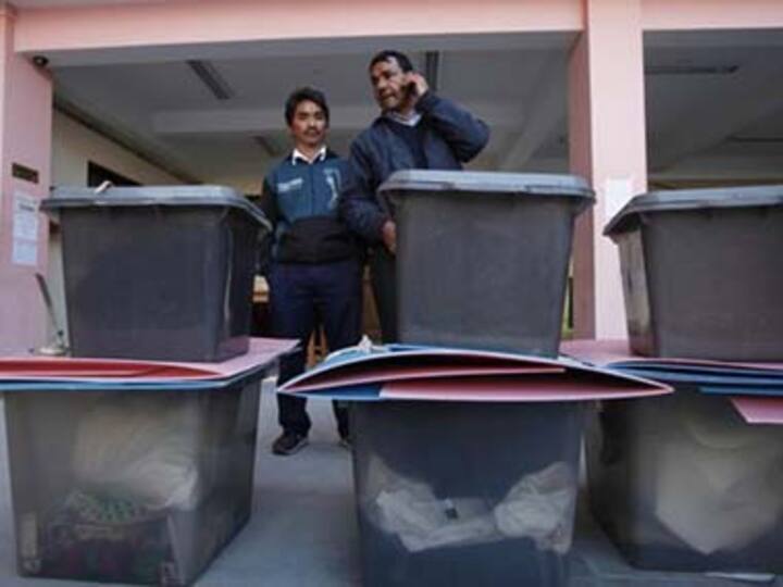 Nepal elections: Bomb explodes outside polling station, three dead