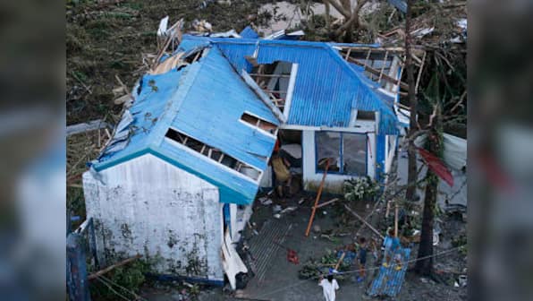 Typhoon Haiyan death toll could reach 10,000 in Philippines