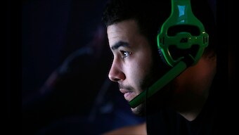 Photos: Go inside the house where the world's best gamers eat, sleep and game