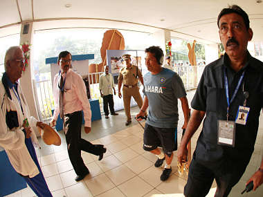 Can't buy a ticket for the 200th Test? Take our Sachin quiz and win one! Can't buy a ticket for the 200th Test? Take our Sachin quiz and win one!