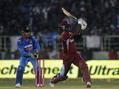 Sammy, dew and bad fielding help Windies level ODI series 1-1 Sammy, dew and bad fielding help Windies level ODI series 1-1