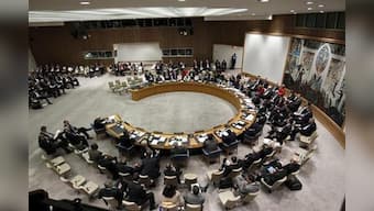 Russia, US exchange threats at tense UNSC meeting