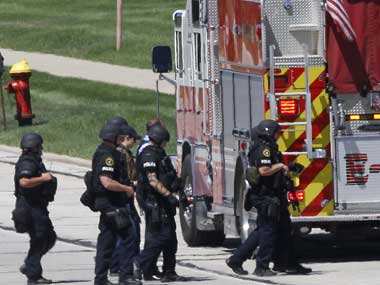 Gunfire reported in New Jersey shopping mall Gunfire reported in New Jersey shopping mall