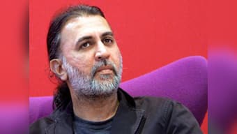 Tehelka: BJP youth wing protests against Tejpal outside Goa airport