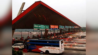 Toll dodging by goons a drag on finances of India's road operators