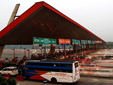 Toll dodging by goons a drag on finances of India's road operators