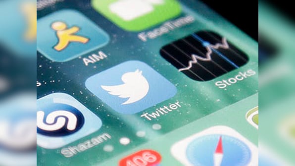 What does Follow Friday on Twitter mean?