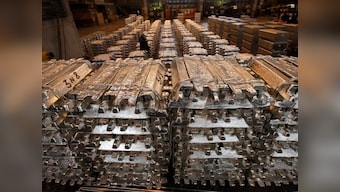 Novelis Q4 sales dive 12% to $2.7 bn as commodity prices fall, shipments decline; firm on capacity additions