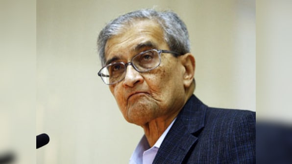 Amartya Sen vs Jagdish Bhagwati: Pankaj Mishra weighs in 