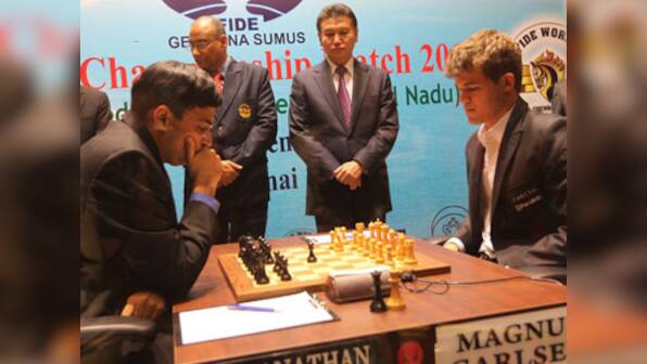 World Chess C'ship: Carlsen shocks Anand with black for second win 