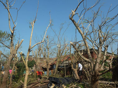 Cyclone Phailin aftermath: Odisha's Ganjam district still without power Cyclone Phailin aftermath: Odisha's Ganjam district still without power