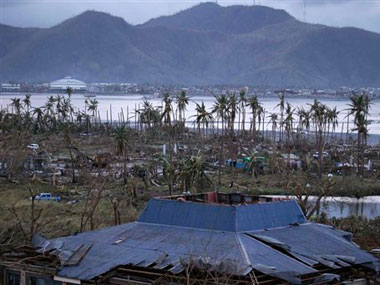 Typhoon Haiyan: How Tsunami like storm surges undid preparations Typhoon Haiyan: How Tsunami like storm surges undid preparations