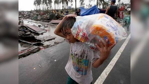 Typhoon Haiyan: Japan to send relief team to Philippines