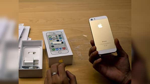 Clarification: Decoding the RCom - iPhone India deal