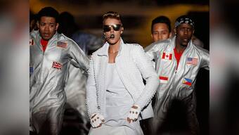 Justin Bieber quits mid-show after food poisoning