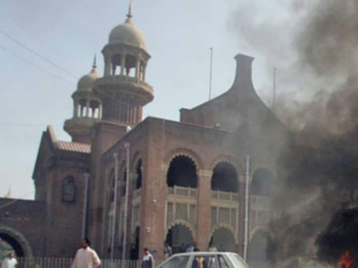 Lahore HC issues order restricting screening of Indian films
