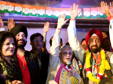 Tale of two rallies: Kejriwal’s band baaja Vs Sheila’s snooze fest Tale of two rallies: Kejriwal’s band baaja Vs Sheila’s snooze fest