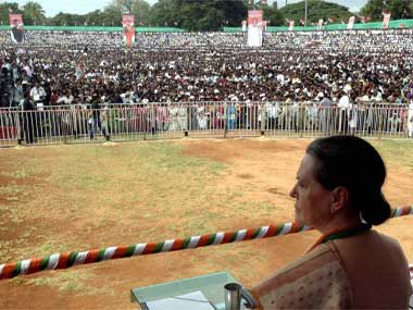 Mumbai's Shivaji statue, Delhi's VIP security: Mangalyaan's Rs 450 crores isn't a big deal! Mumbai's Shivaji statue, Delhi's VIP security: Mangalyaan's Rs 450 crores isn't a big deal!