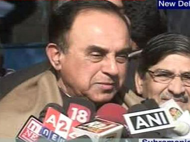 AAP is a party of sleazeballs and anti-nationals: Subramanian Swamy AAP is a party of sleazeballs and anti-nationals: Subramanian Swamy