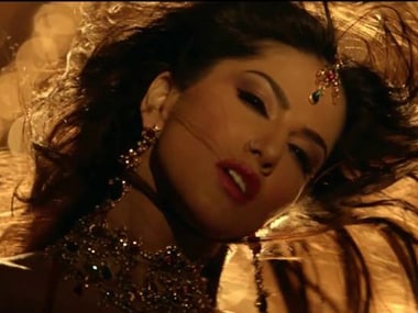 Sunny Leone injured during the shoot of Tina and Lolo