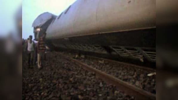 Three killed in train mishap at Old Delhi Railway station