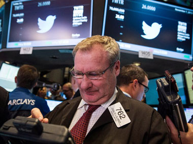 Twitter stocks slide by 7 percent on second day of trading Twitter stocks slide by 7 percent on second day of trading