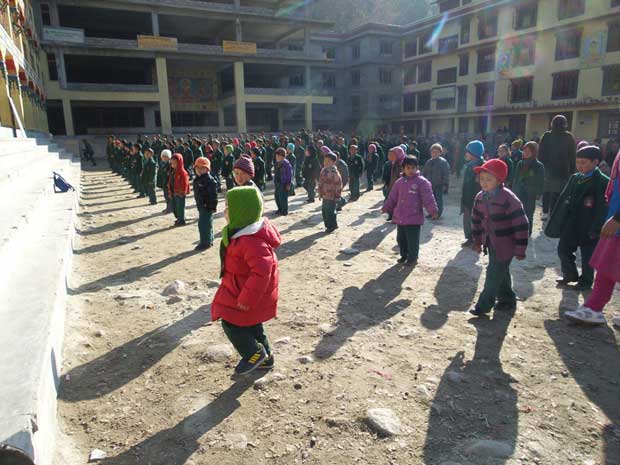 Contributing 10 heaters to the Himalayan Buddhist Culture School, worth around Rs. 16,000 is what Tata Capital’s next Half-Story is about.