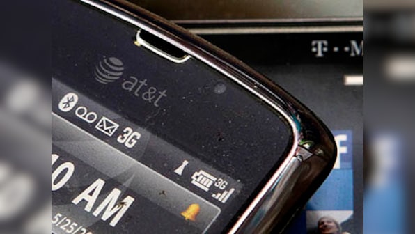 AT&T says it will publish reports on data requests