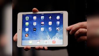 Baby seat with iPad holder stirs controversy