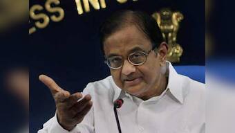 Vodafone chief meets Chidambaram 'to talk'