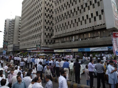 5.7 magnitude jolts Pakistan, no casualties reported 5.7 magnitude jolts Pakistan, no casualties reported