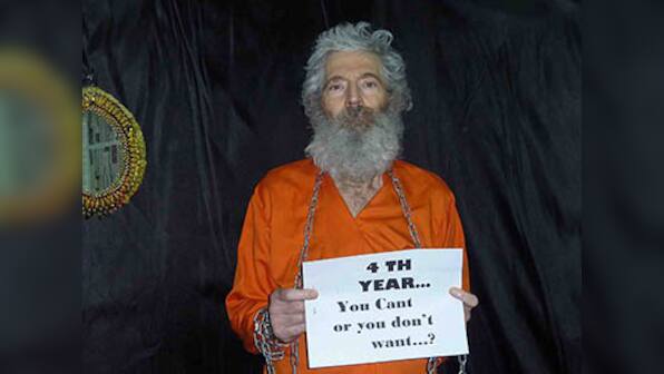 Pressure mounts on Obama to find ex-CIA contractor missing in Iran  